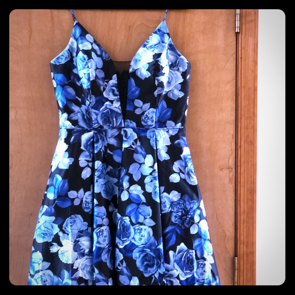 Betsy and Adam blue floral cocktail dress